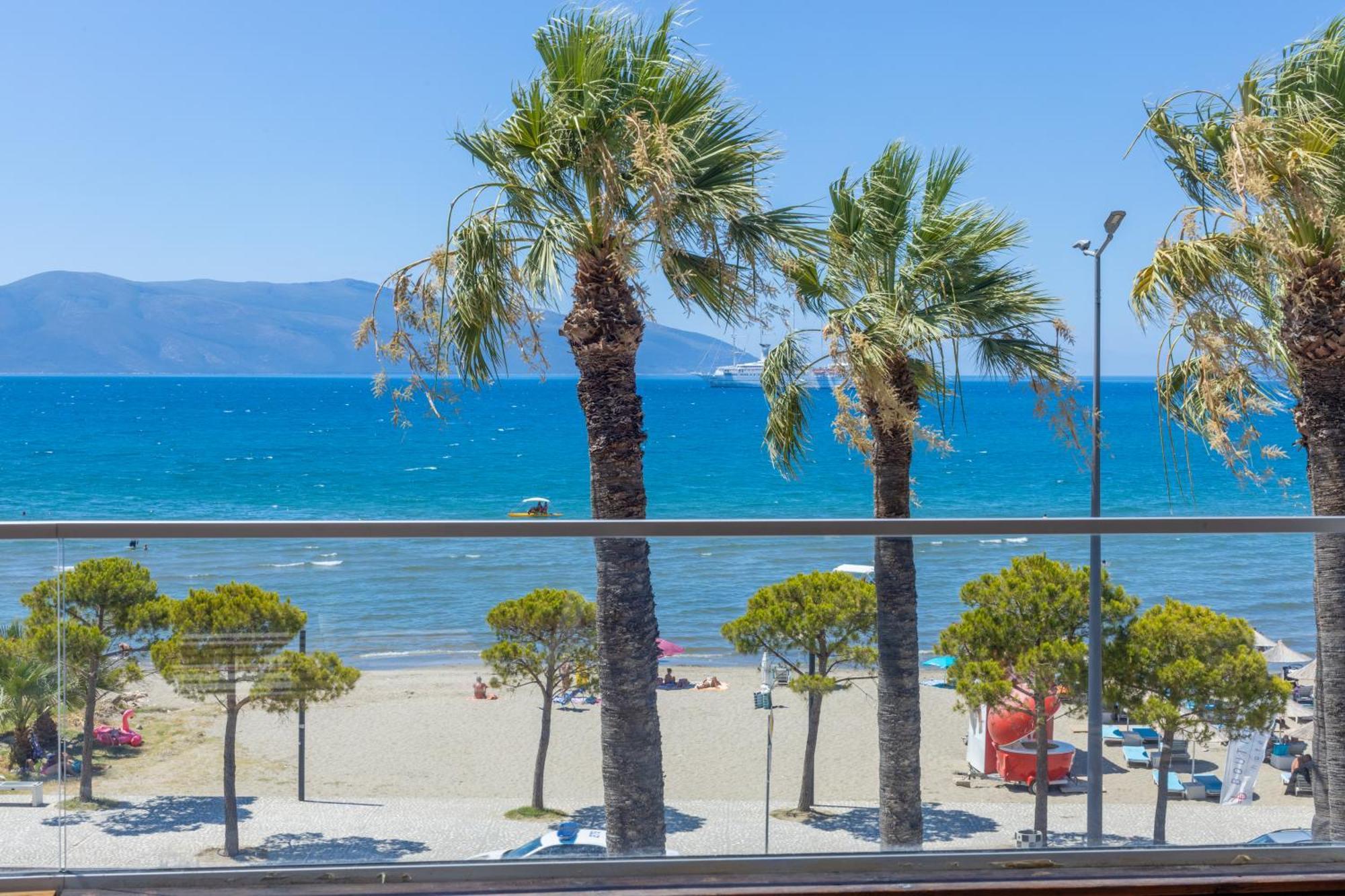 Belleview Apartment Vlorë Buitenkant foto