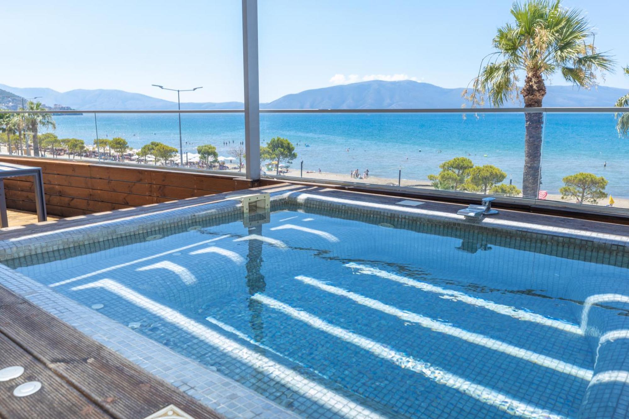 Belleview Apartment Vlorë Buitenkant foto