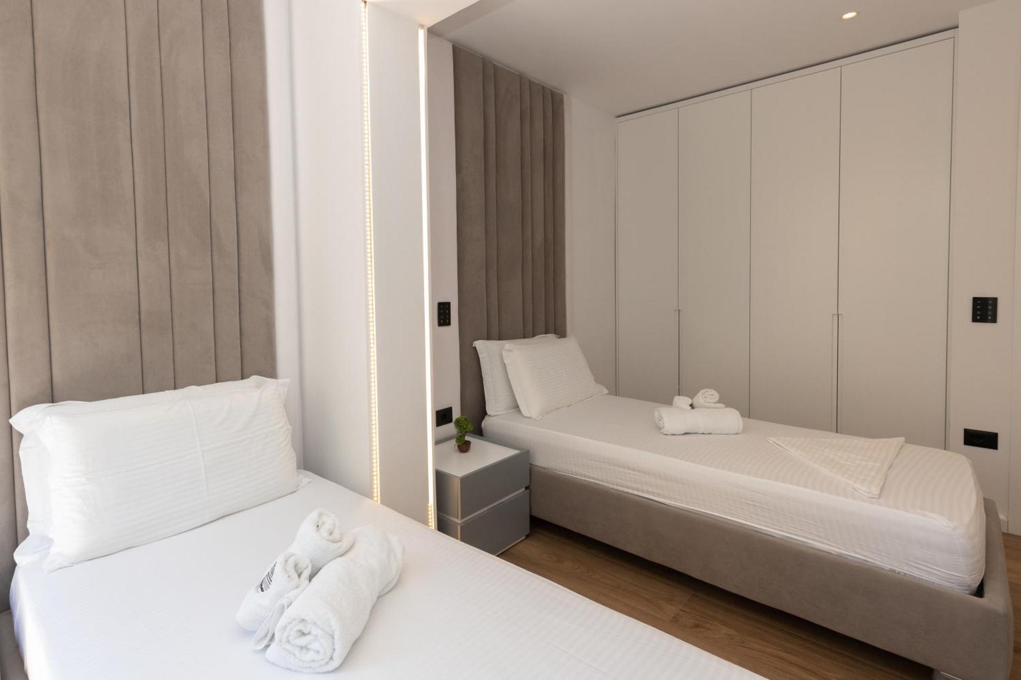 Belleview Apartment Vlorë Buitenkant foto